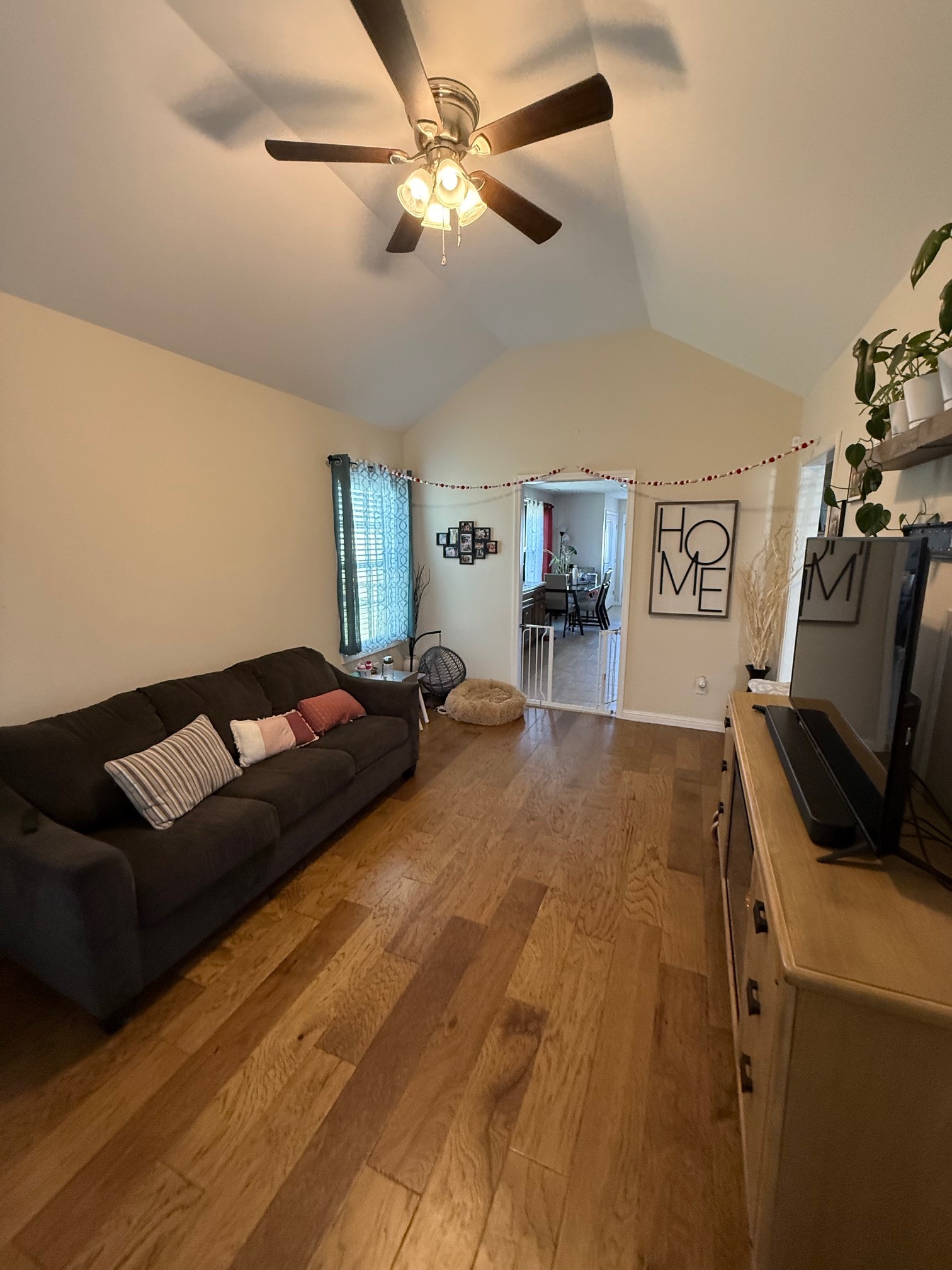 399 Church Street Portland TN 37148