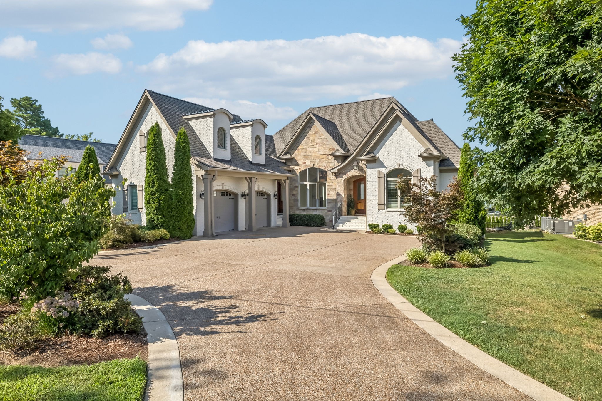 3033 Lakeshore Drive Old Hickory TN 37138
