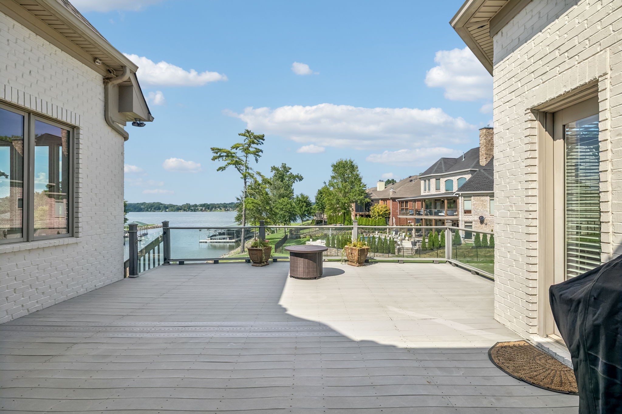3033 Lakeshore Drive Old Hickory TN 37138