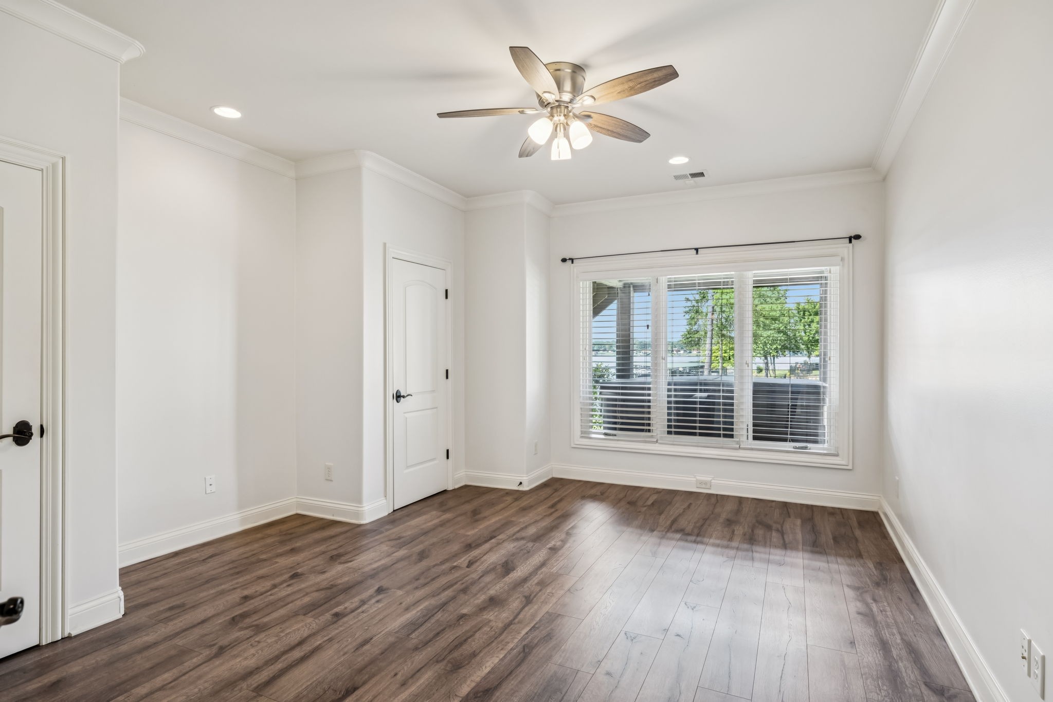 3033 Lakeshore Drive Old Hickory TN 37138