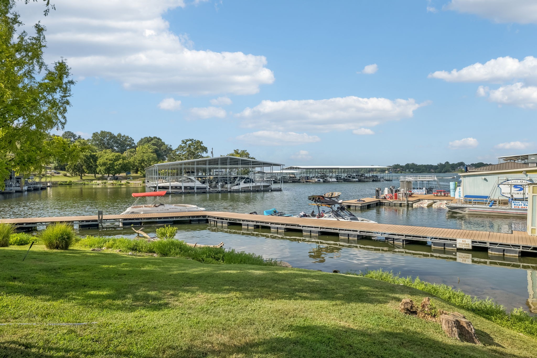 3033 Lakeshore Drive Old Hickory TN 37138