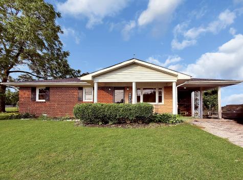 558 First Avenue S, S Baxter TN 38544