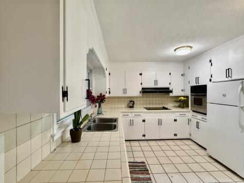 558 First Avenue S, S Baxter TN 38544