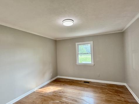 558 First Avenue S, S Baxter TN 38544