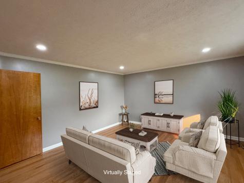 558 First Avenue S, S Baxter TN 38544