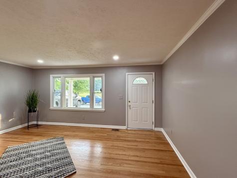 558 First Avenue S, S Baxter TN 38544