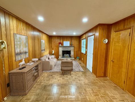 558 First Avenue S, S Baxter TN 38544