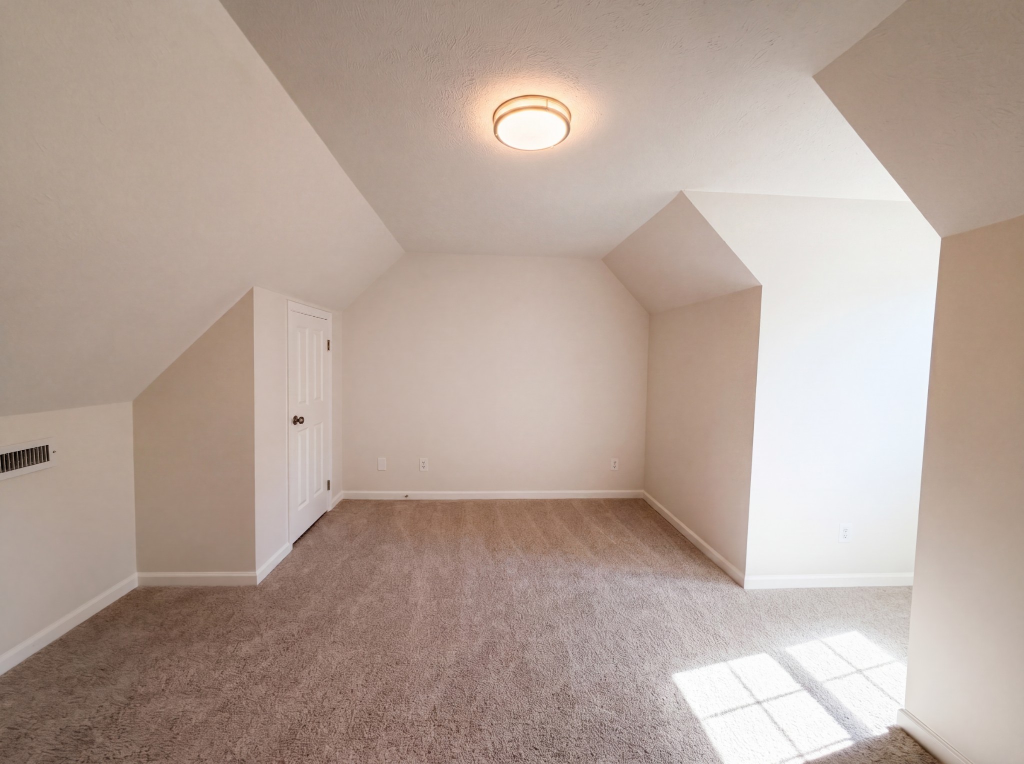 135 Silver Leaf Circle Dickson TN 37055