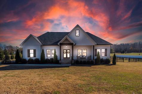 883 Country Club Drive Manchester TN 37355