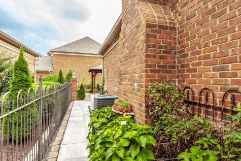 104 Carriage Way Hendersonville TN 37075