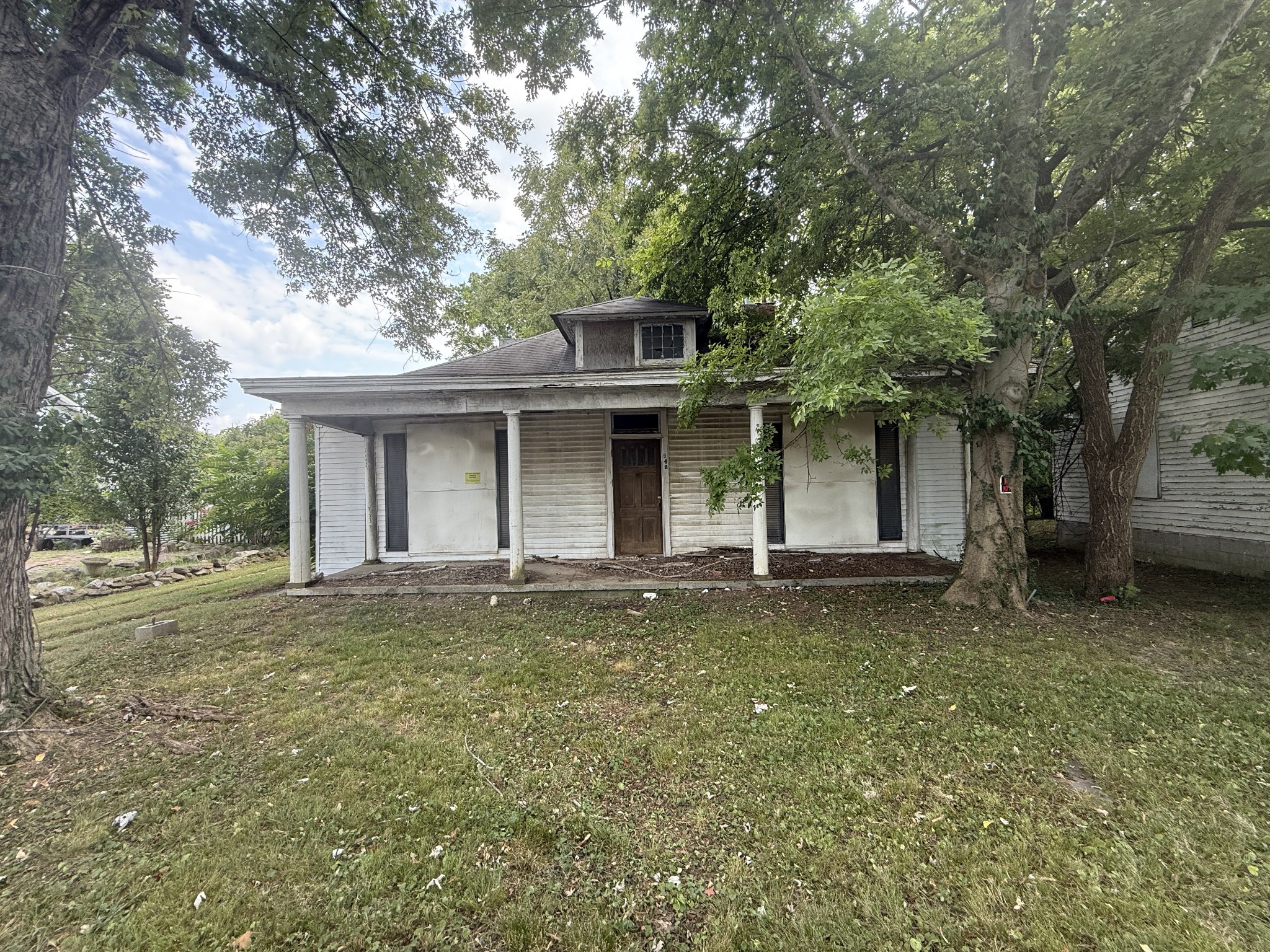 946 Clark Street Clarksville TN 37040
