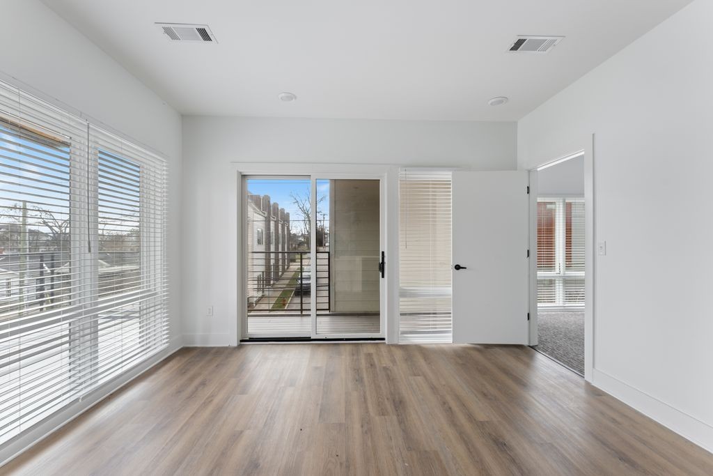 2704 Clifton Avenue Nashville TN 37209