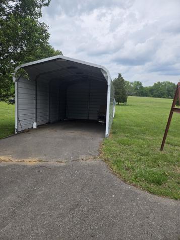 1513 Slaydenwood Road Cumberland Furnace TN 37051