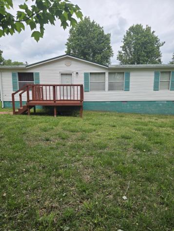 1513 Slaydenwood Road Cumberland Furnace TN 37051