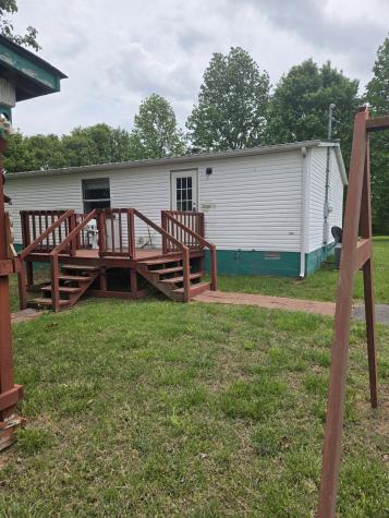 1513 Slaydenwood Road Cumberland Furnace TN 37051