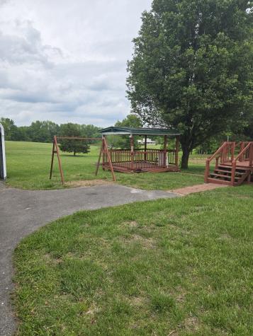 1513 Slaydenwood Road Cumberland Furnace TN 37051