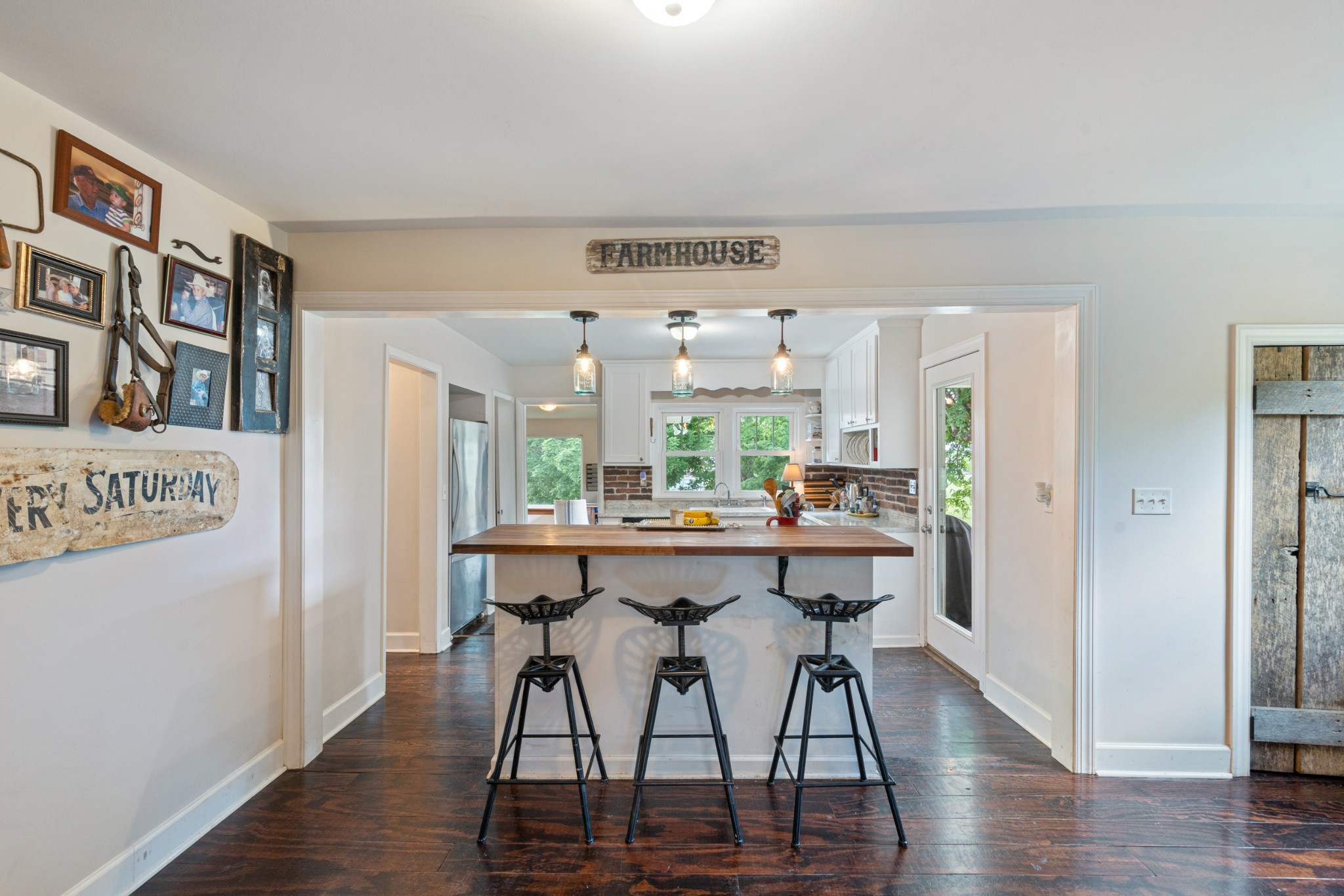 3135 Vanleer Highway Charlotte TN 37036