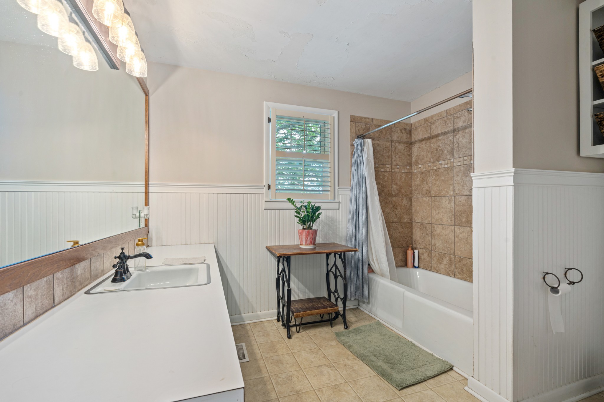 3135 Vanleer Highway Charlotte TN 37036