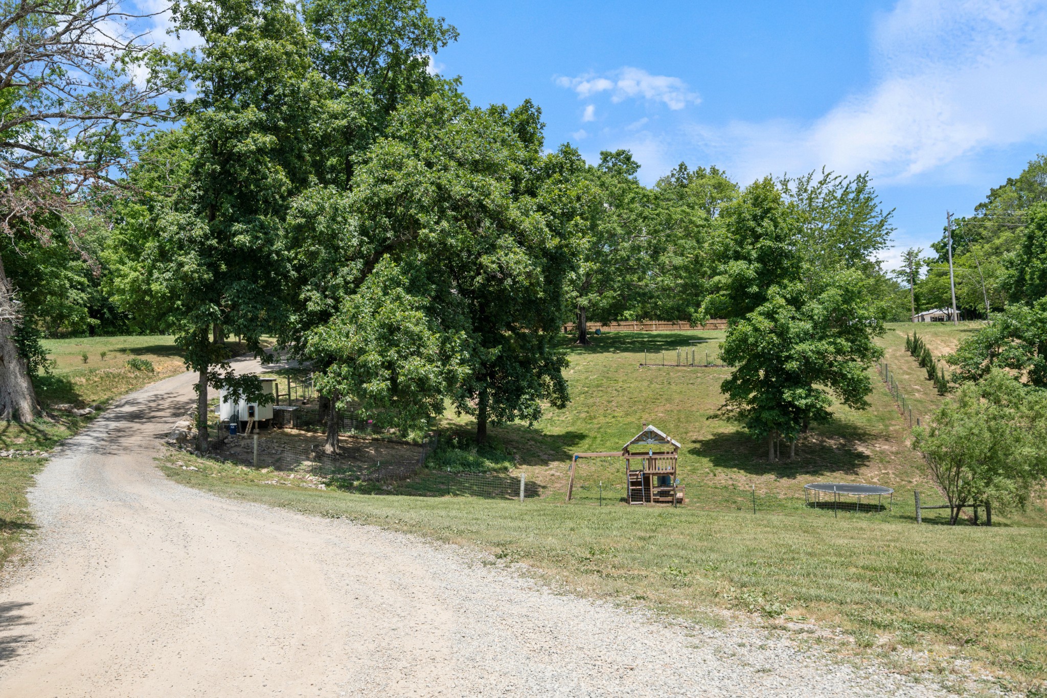 3135 Vanleer Highway Charlotte TN 37036