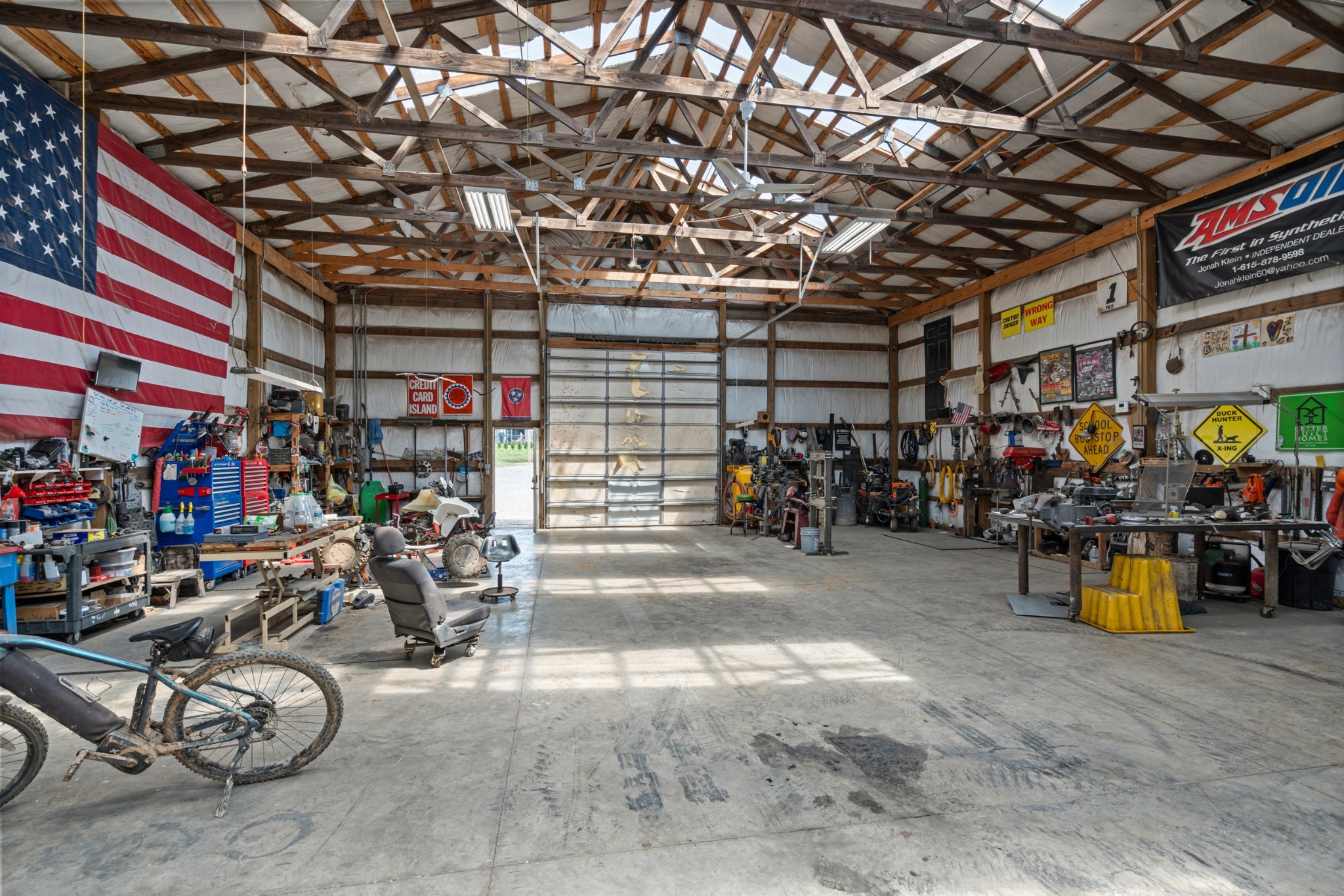 3135 Vanleer Highway Charlotte TN 37036