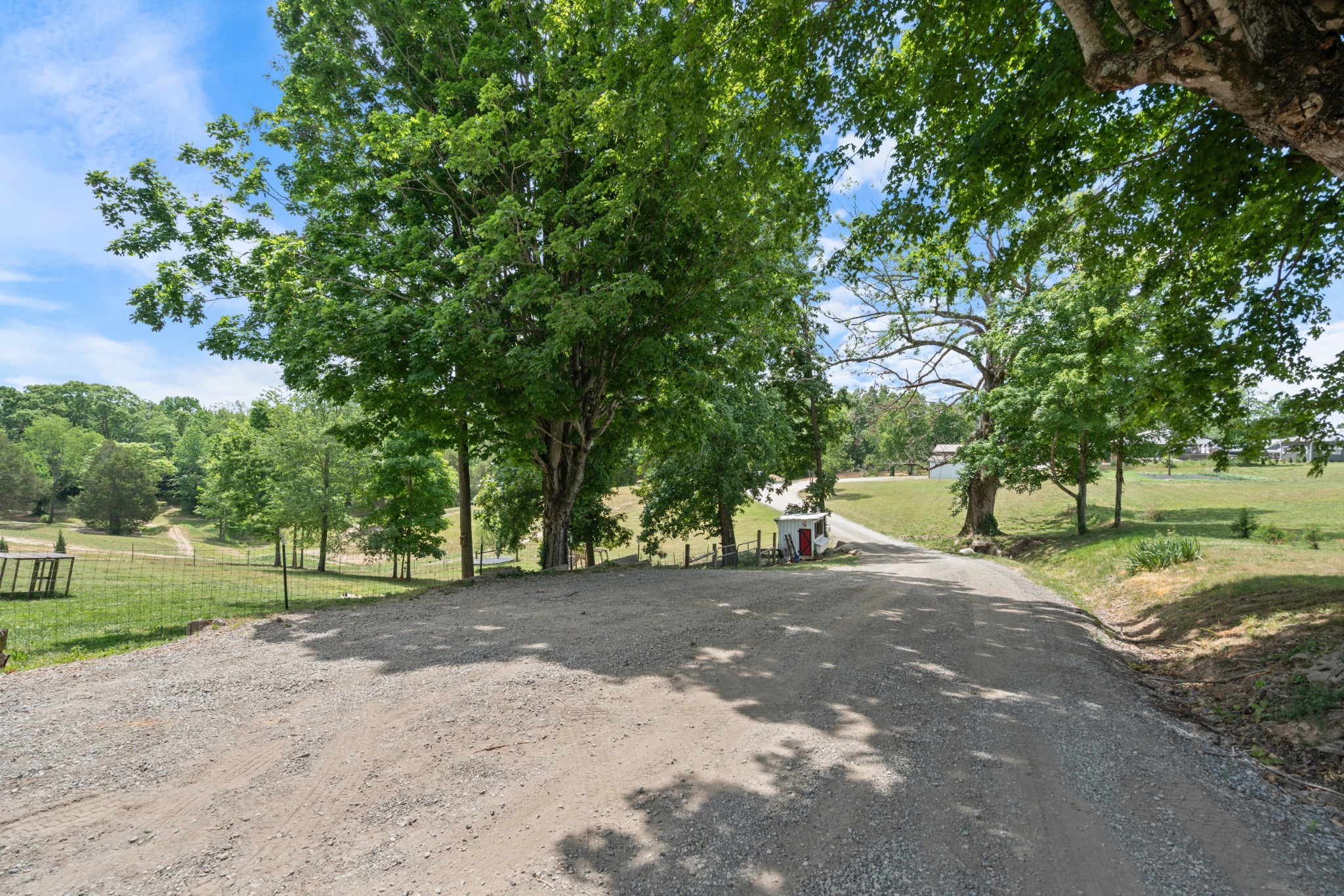 3135 Vanleer Highway Charlotte TN 37036
