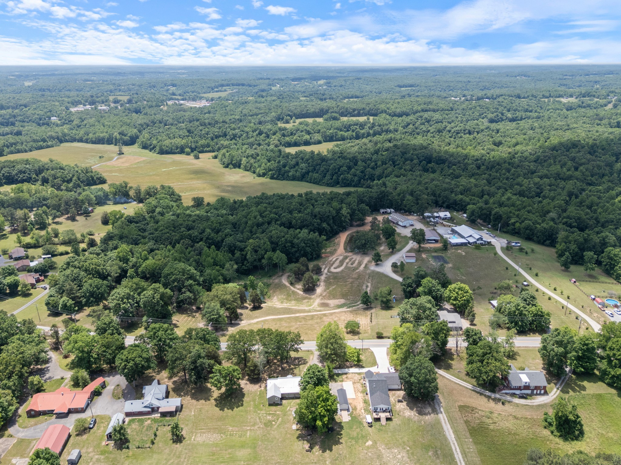 3135 Vanleer Highway Charlotte TN 37036