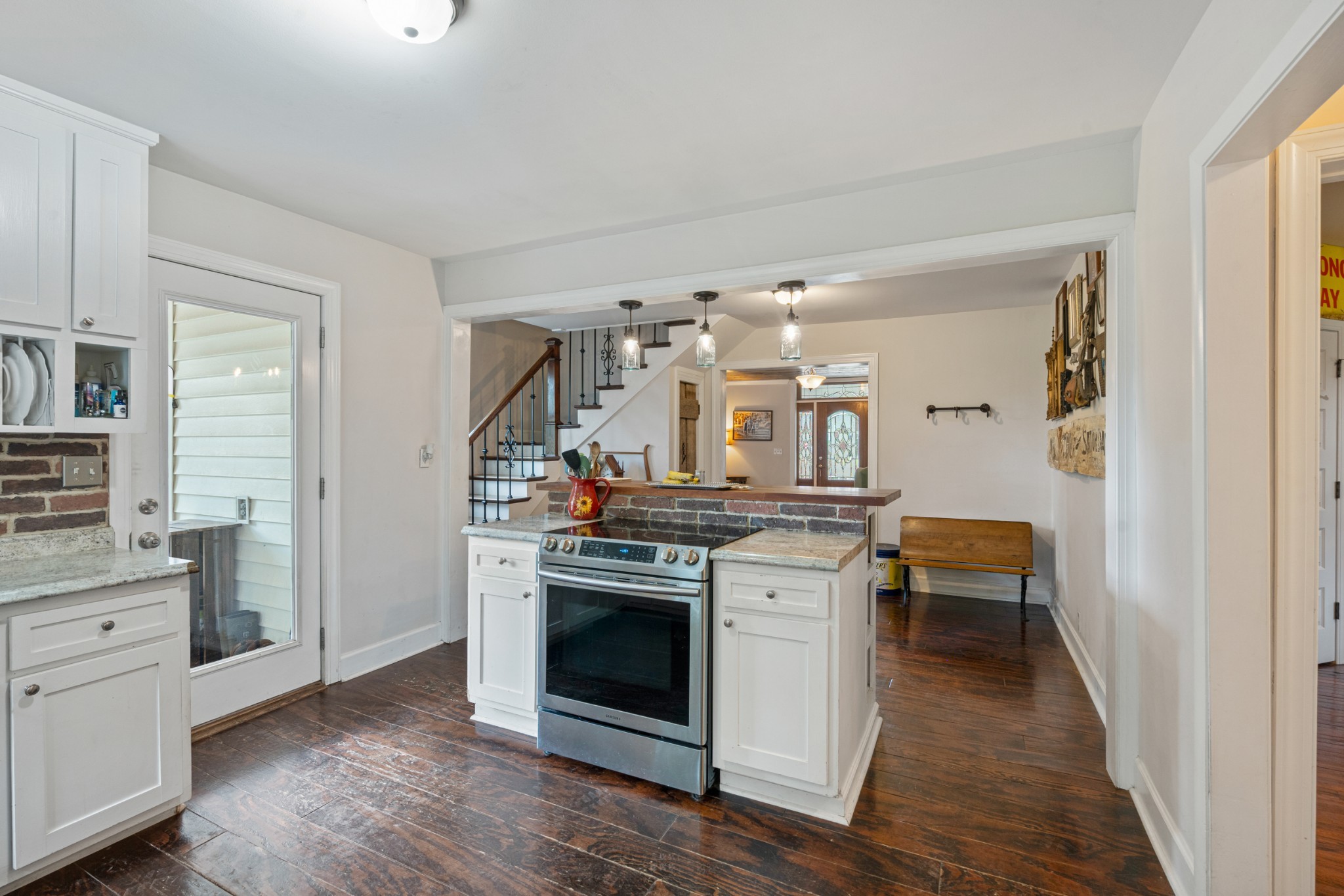 3135 Vanleer Highway Charlotte TN 37036