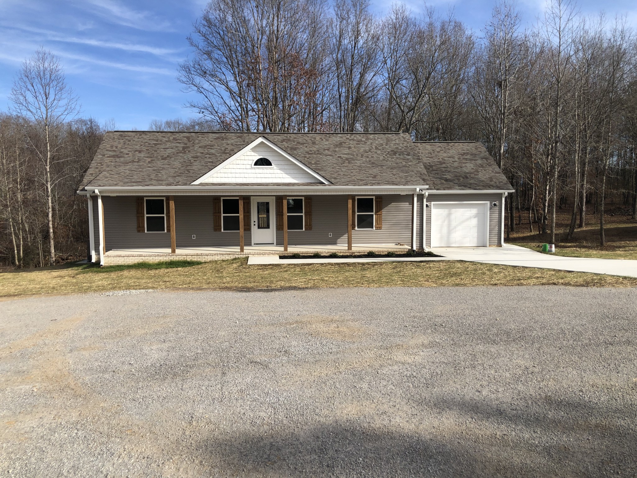 122 Lighthouse Drive Summertown TN 38483