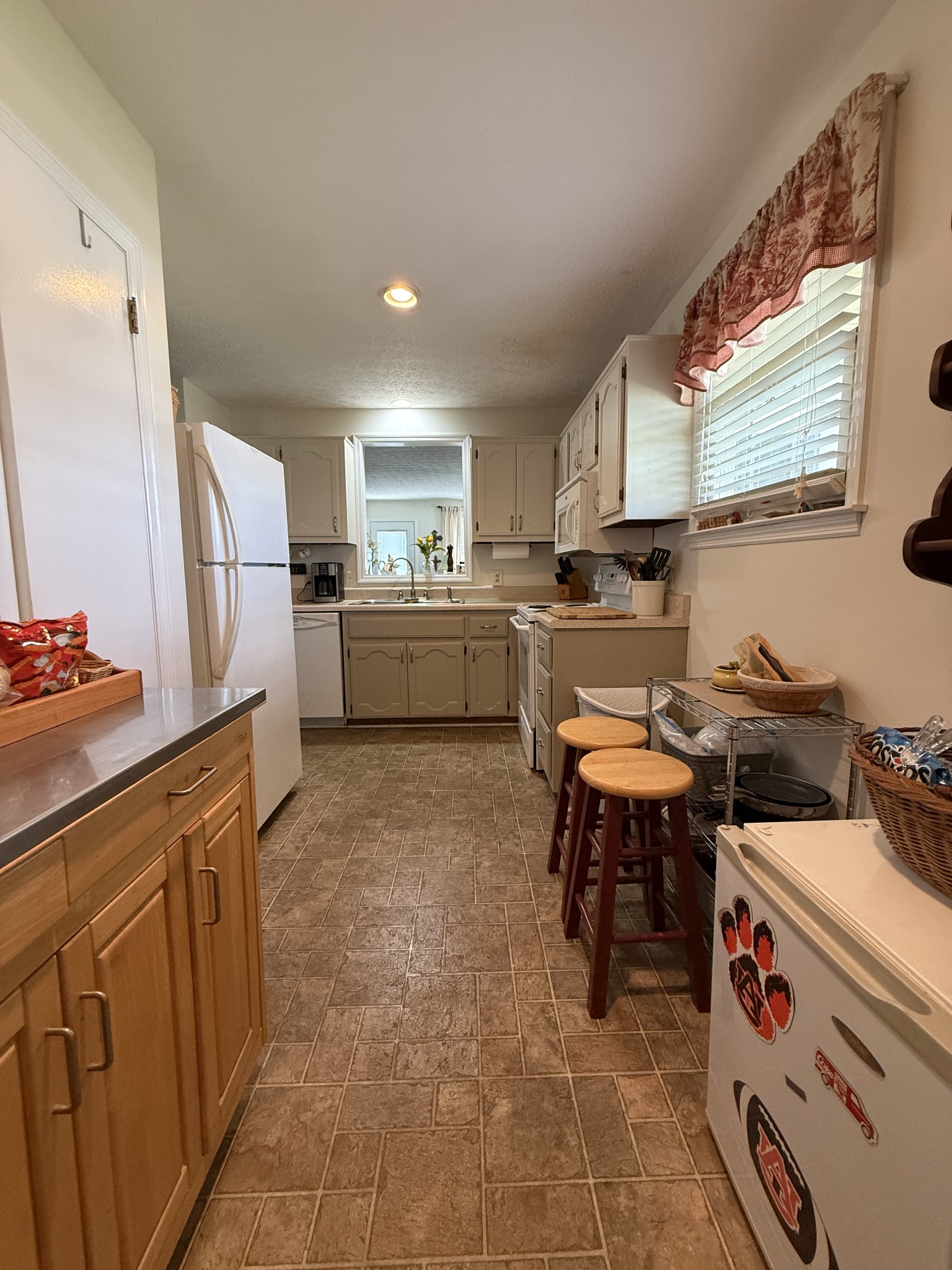 2115 Mockingbird Lane Springfield TN 37172