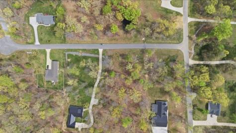 7 Peaceful Point Dandridge TN 37725