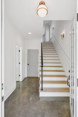 862 W Sharpe Avenue Nashville TN 37206