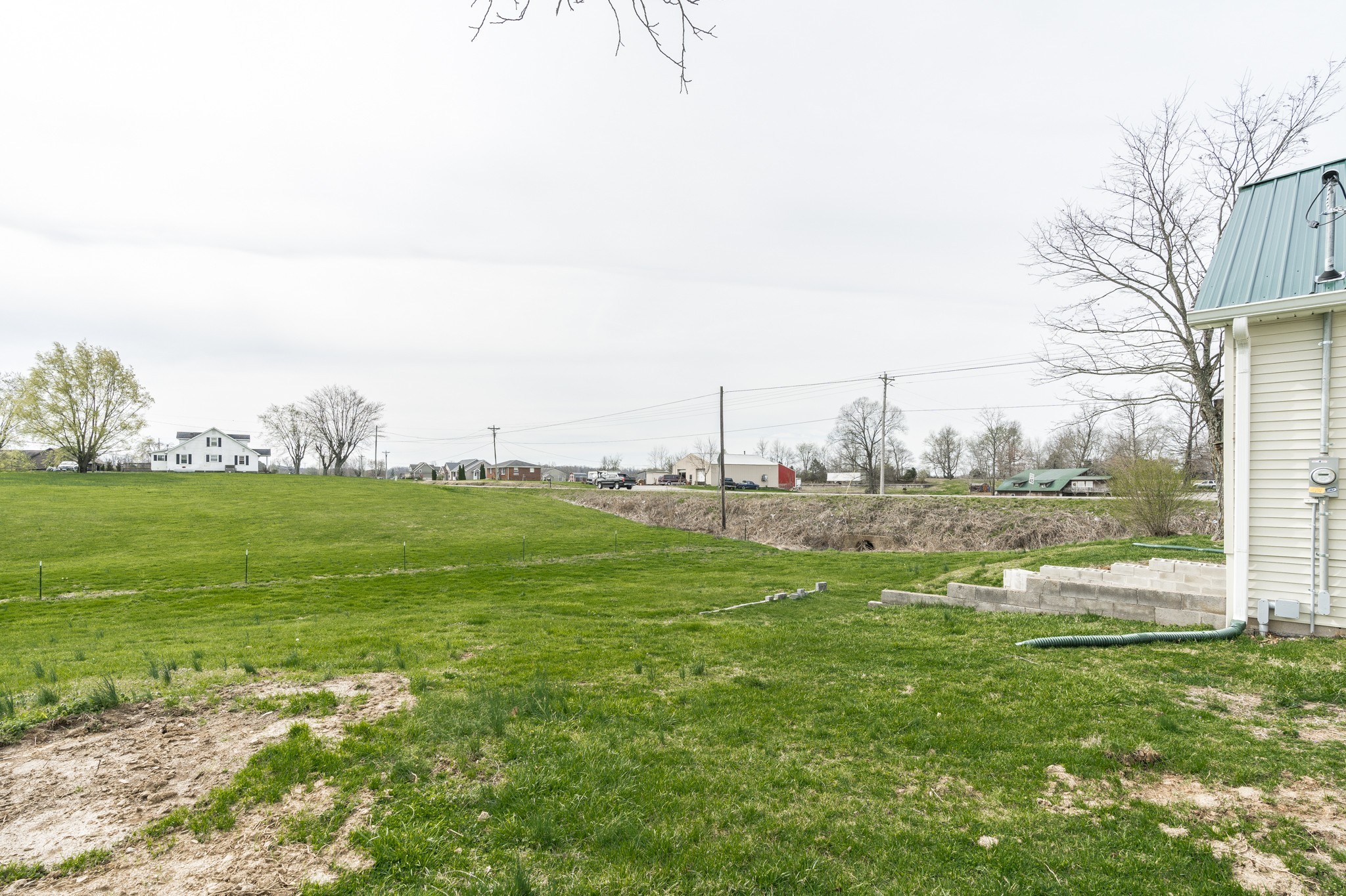 2018 Scottsville Road Lafayette TN 37083