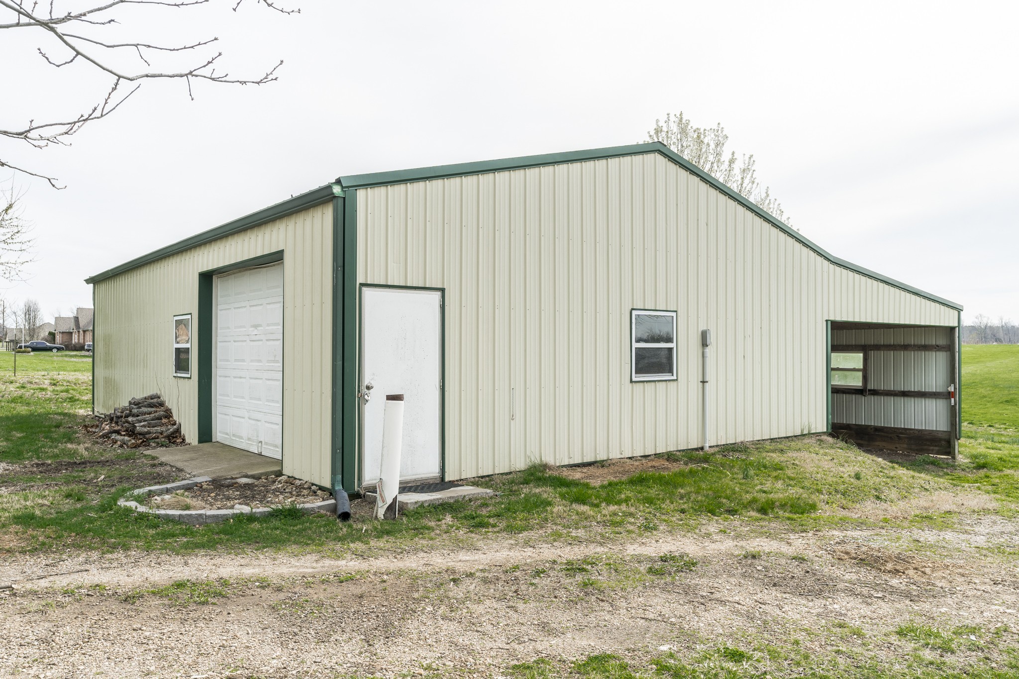 2018 Scottsville Road Lafayette TN 37083