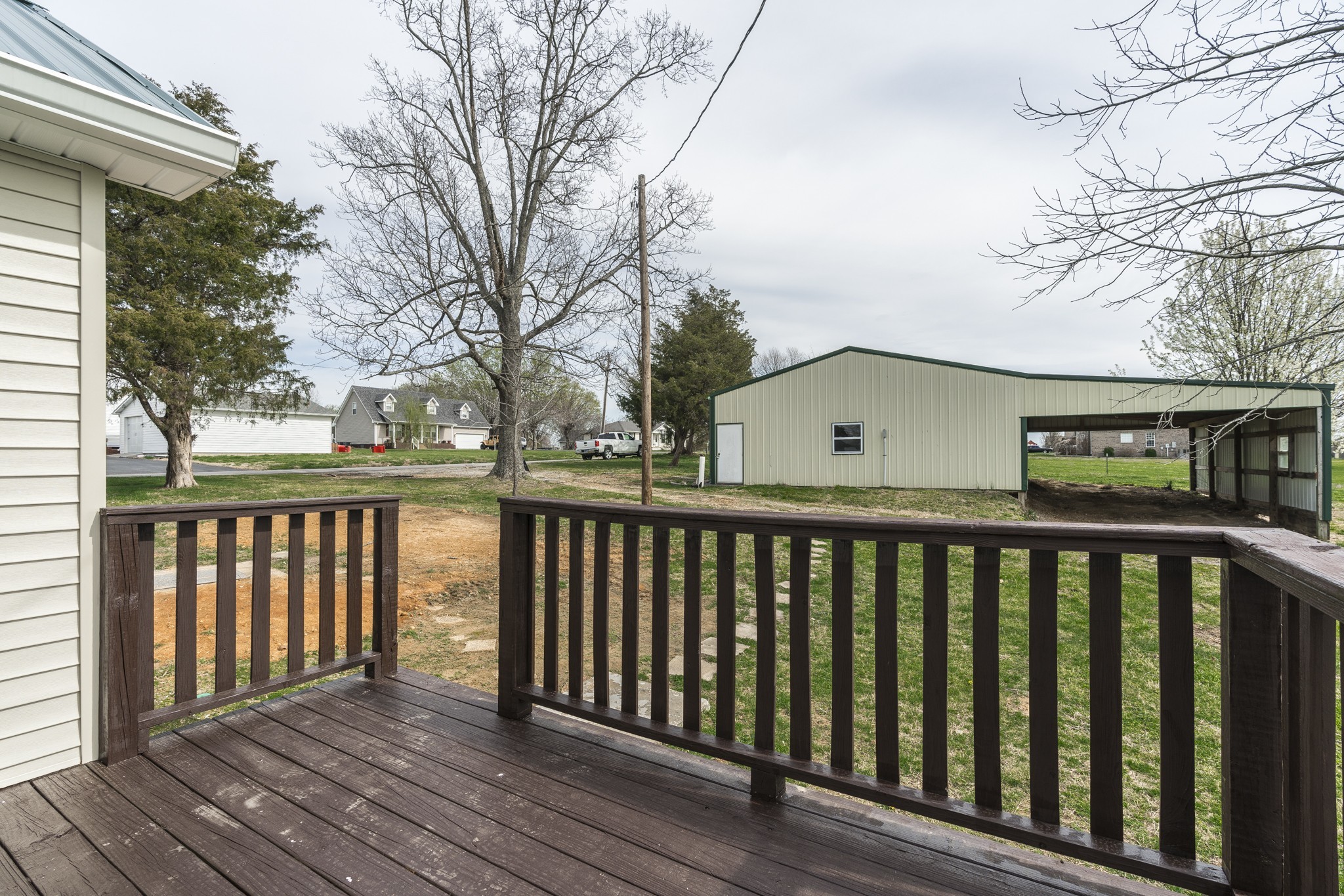 2018 Scottsville Road Lafayette TN 37083