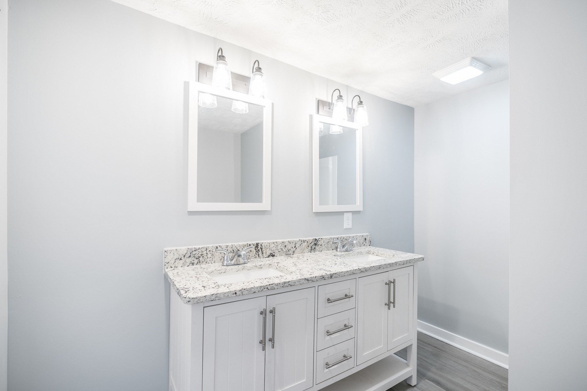 2018 Scottsville Road Lafayette TN 37083