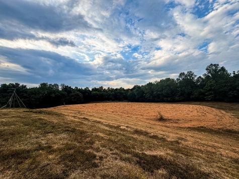 131 Lewis Totty Road Duck River TN 38454