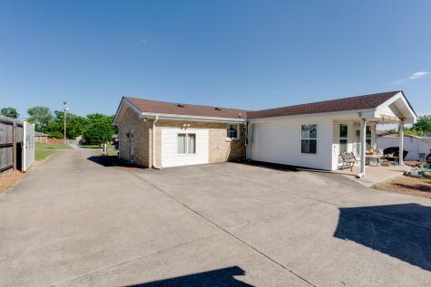 235 Sterling Road Hendersonville TN 37075