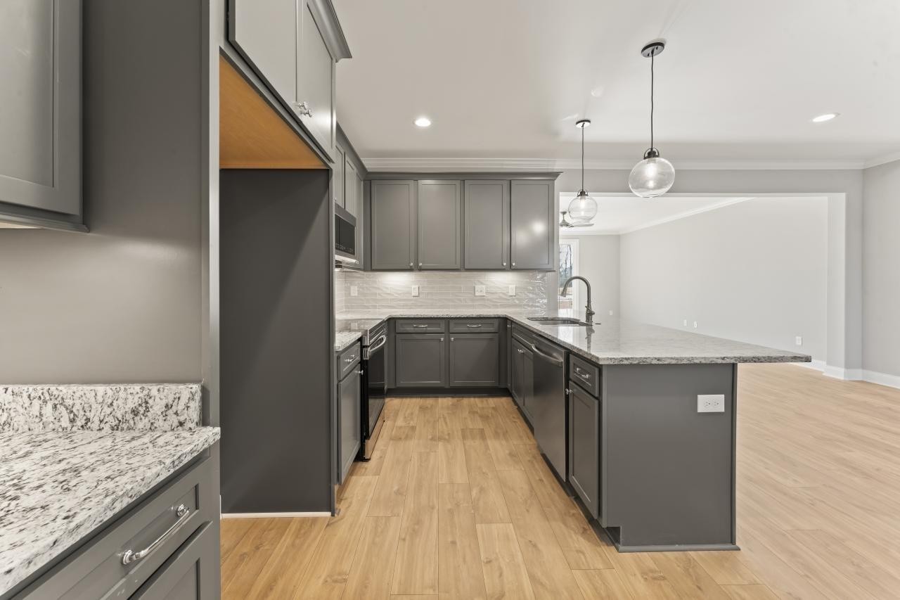 2134 Gracie Bug Loop Murfreesboro TN 37128