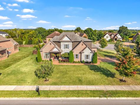 129 Springfield Drive Lebanon TN 37087