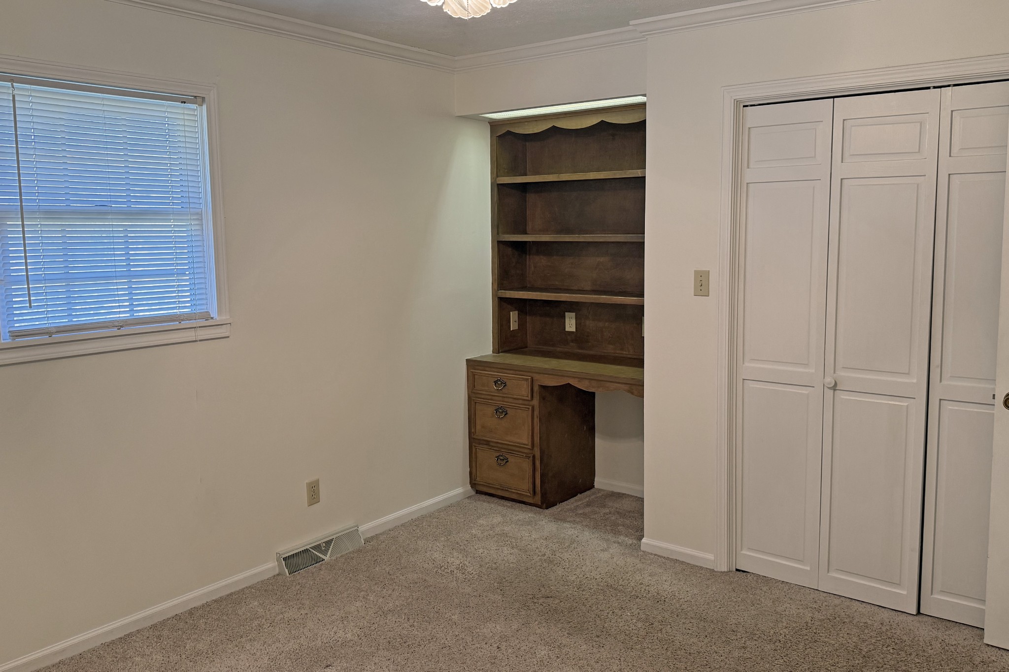 2593 Smiths Grove Road Scottsville KY 42164