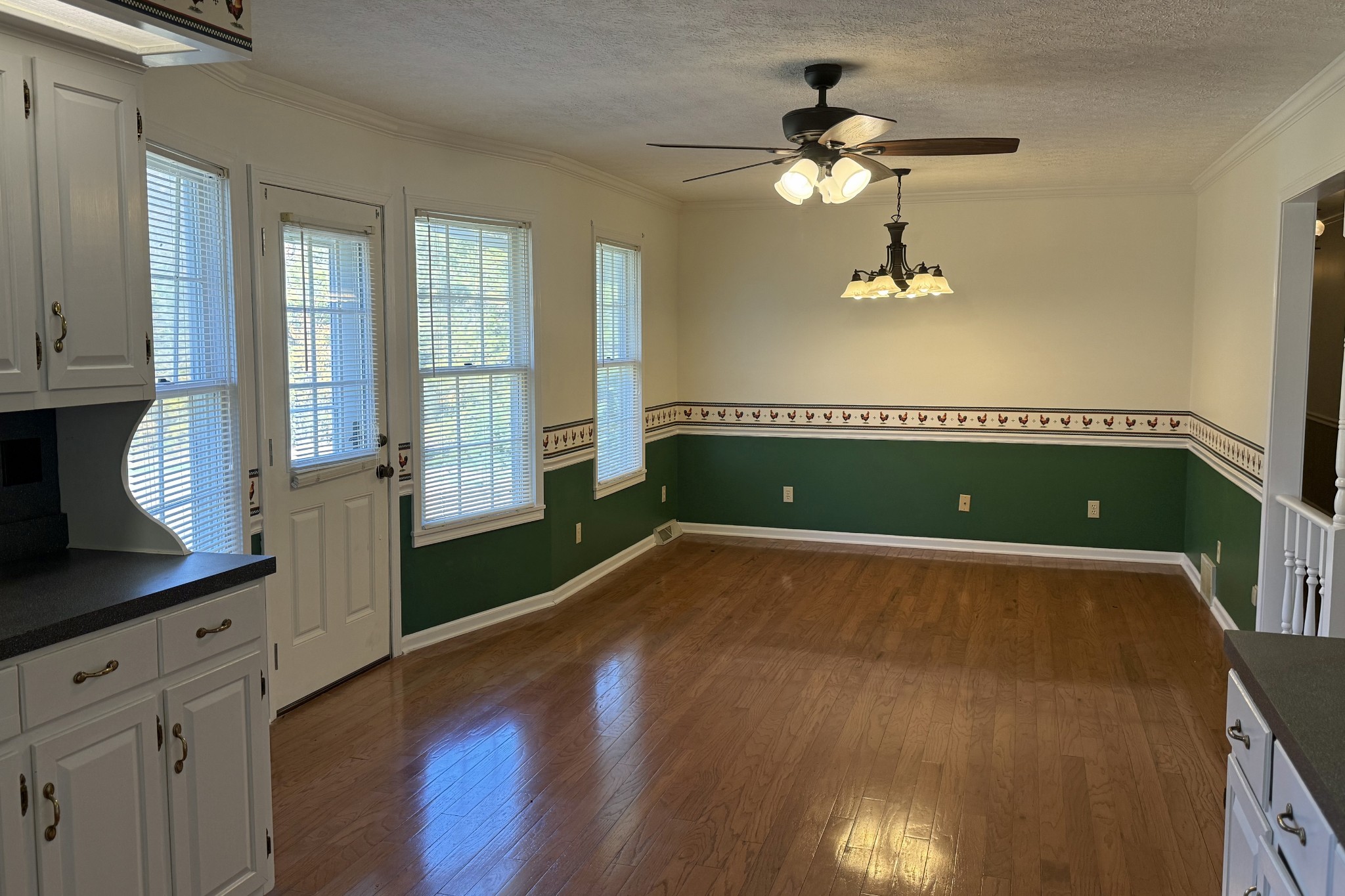 2593 Smiths Grove Road Scottsville KY 42164