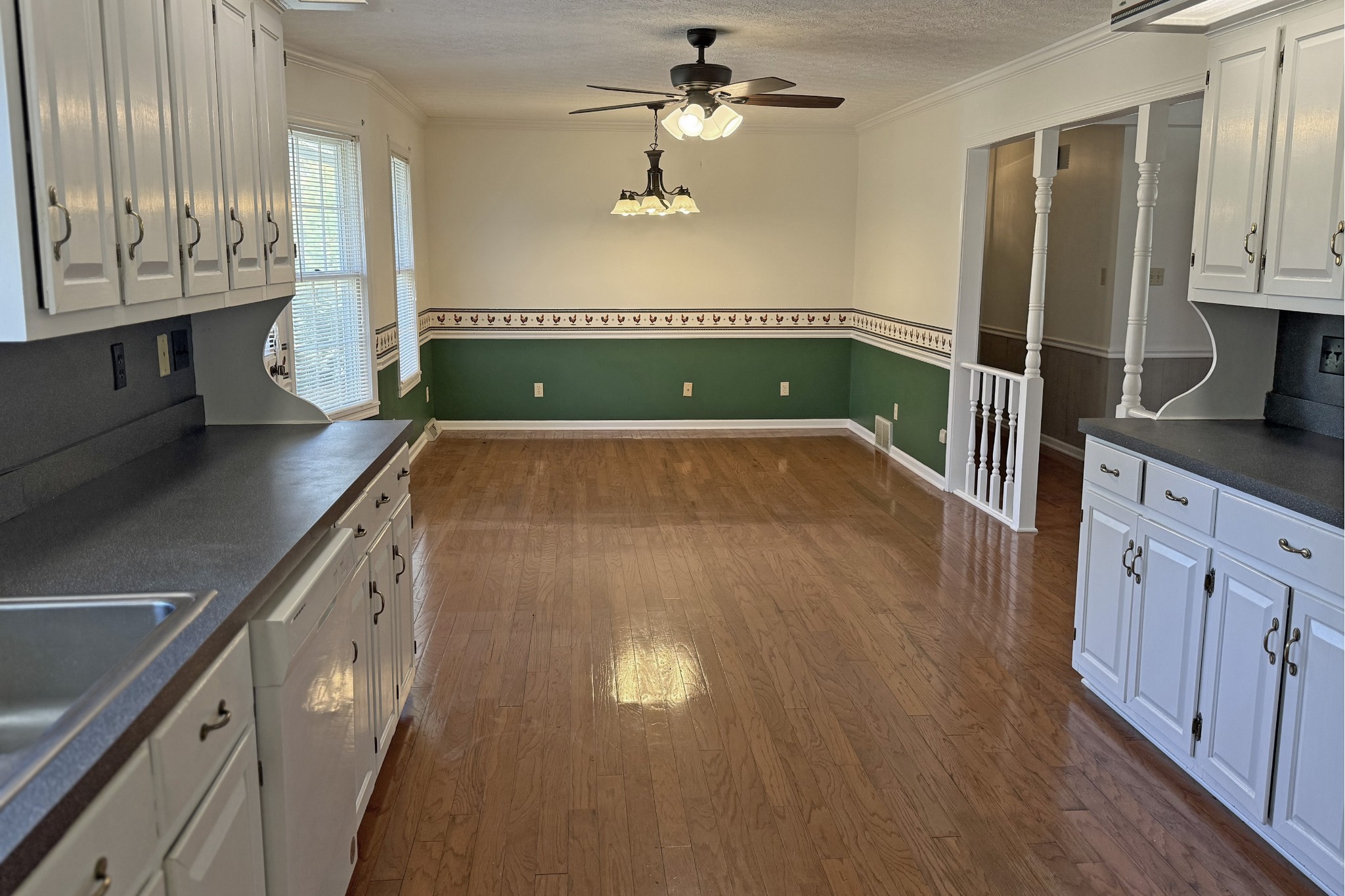 2593 Smiths Grove Road Scottsville KY 42164