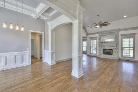 516 Falcon Creek Lebanon TN 37087