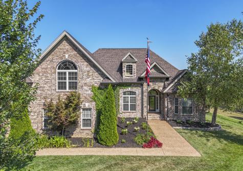 516 Falcon Creek Lebanon TN 37087