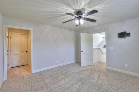 516 Falcon Creek Lebanon TN 37087