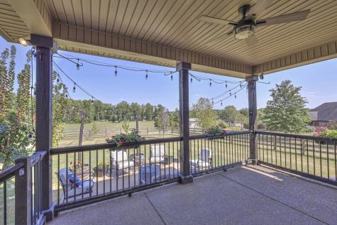 516 Falcon Creek Lebanon TN 37087