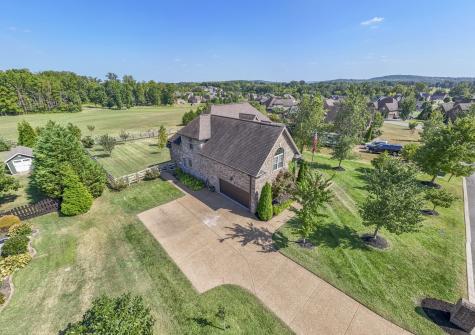516 Falcon Creek Lebanon TN 37087