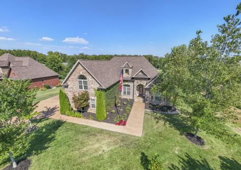 516 Falcon Creek Lebanon TN 37087