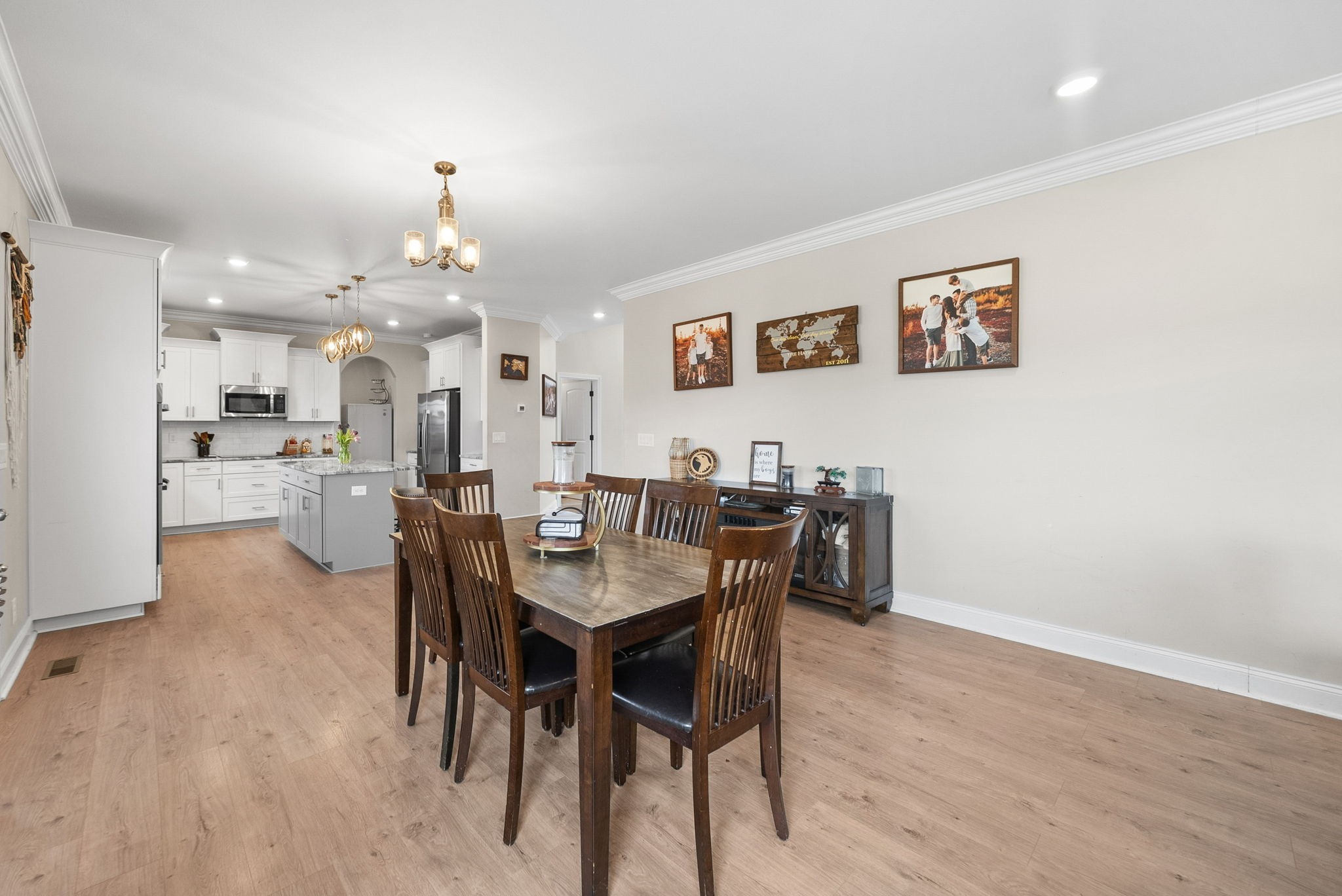 230 Cotoneaster Lane Clarksville TN 37043