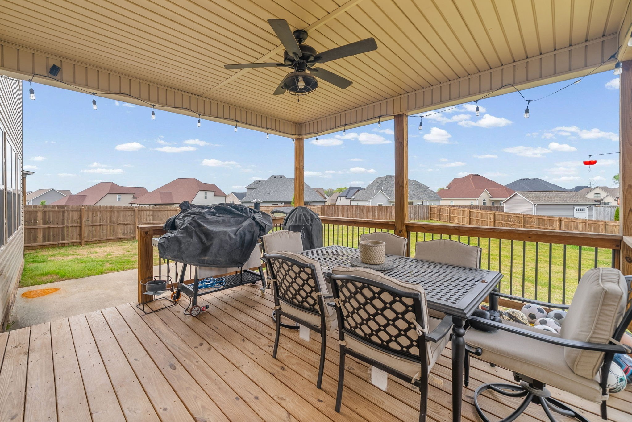 230 Cotoneaster Lane Clarksville TN 37043
